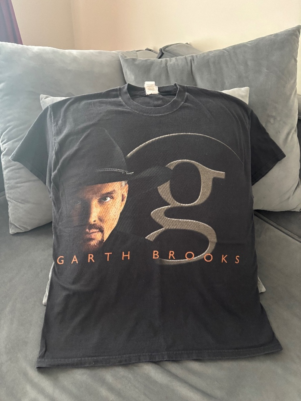 Vintage Garth Brooks shirt logo 90s Y2K Small 2000s Concert Tour Country Rap Tee